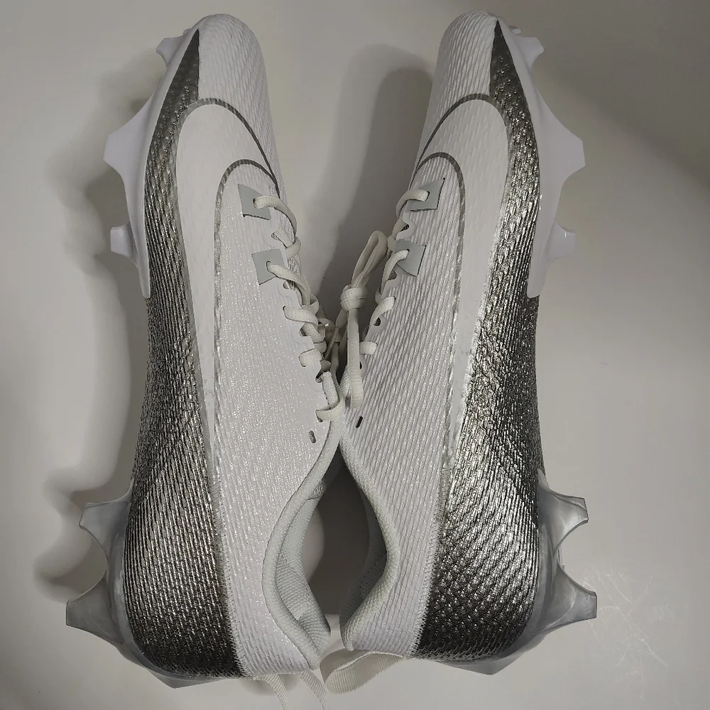 Nike White Silver Vapor Edge Speed 360 2 Football Cleats Men's Size 16 New